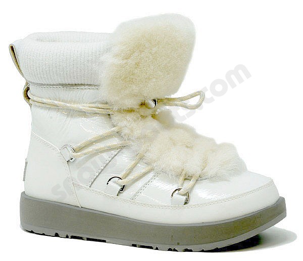 ugg moon boots